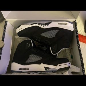 Jordan 5 Retro Moonlight 8.5